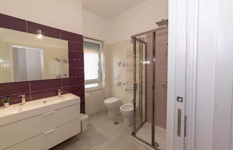 B&B Orchidea Salerno Bagian luar foto